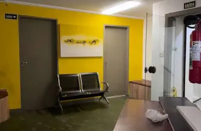 Sala comercial com 1 sala para alugar na Rua Heitor Penteado, 1480, Sumarezinho, São Paulo