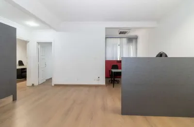 Sala comercial na avenida são luís, n. 112 - conjunto 401 • 100 m²