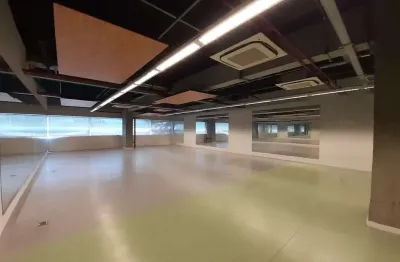 Sala comercial na rua werner von siemens, n. 111 - espaço 13 - 1° pavimento • 1893 m²