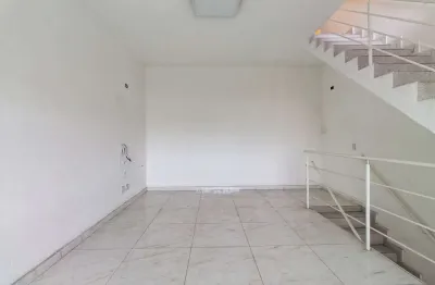 Sala comercial com 8 salas para alugar na Rua do Acapuzal, 29, Parque Císper, São Paulo