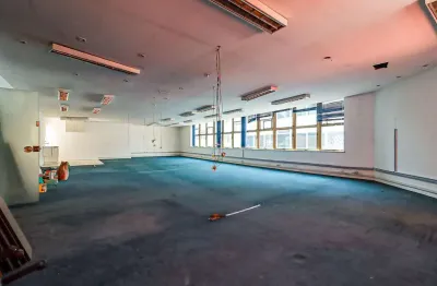 Sala comercial na rua álvares penteado, n. 97 - 6º andar • 232 m²