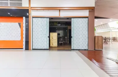 Ponto comercial para alugar na Rua Verbo Divino, 986, Chácara Santo Antônio, São Paulo