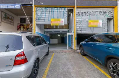 Loja na rua general roberto alves de carvalho filho, n. 142 • 120 m²