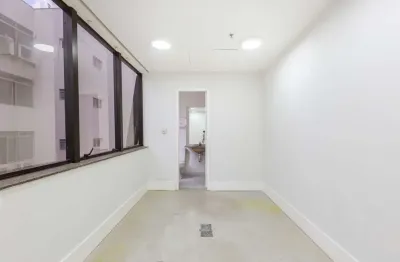 Sala comercial na alameda joaquim eugênio de lima, n. 739 - conjunto 93/94 • 80 m²