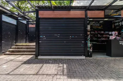 Loja em estação de metrô/ônibus na avenida cruzeiro do sul, n. 3173 - estação santana - loja 2 • 10 m²