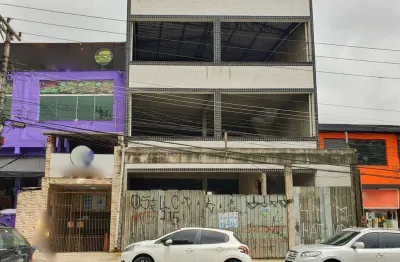 Prédio comercial na avenida arquiteto vilanova artigas, n. 215 • 750 m²