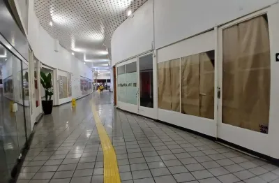 Loja em galeria na rua barão de itapetininga, n. 255 - loja 26 • 70 m²