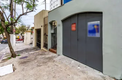 Casa comercial com 6 salas para alugar na Avenida Bosque da Saúde, 796, Saúde, São Paulo