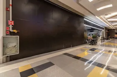 Loja em shopping na Avenida dos Autonomistas, N. 1828 - SuperShopping Osasco - I05A/06/07 • 87 m²