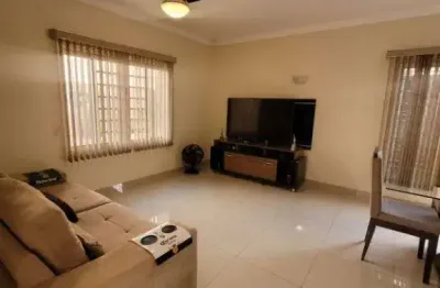 Casa com 2 quartos à venda no Conjunto Habitacional Antônio Pagan, Araçatuba 