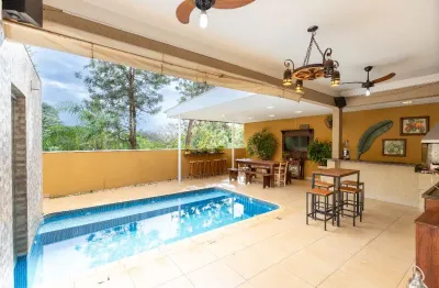 Sobrado à venda com vista deslumbrante e lazer - residencial nova aliança