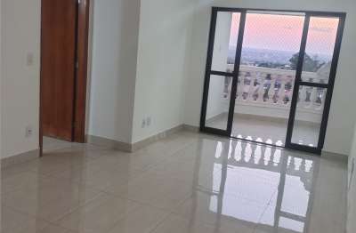 Apartamento no coração do bueno com 3 quartos aceita aibnb .