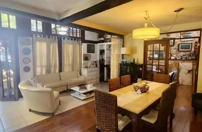 Casa em condomínio fechado com 3 quartos à venda na Rua Roberto Oswaldo Cruz, 100, Anil, Rio de Janeiro