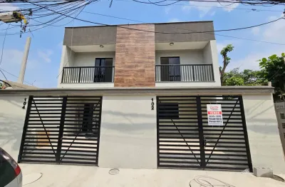 Casa duplex independente — vila emil | mesquita 2 quartos ( sendo 2 suítes)