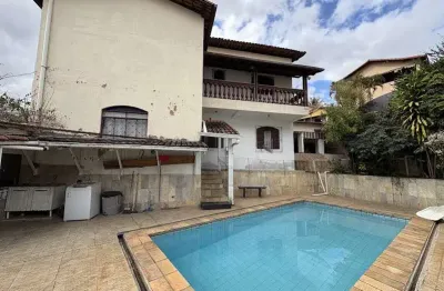 Casa para Venda em Contagem, Inconfidentes, 3 dormitórios, 1 suíte, 3 banheiros, 4 vagas