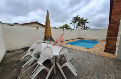 Casa de alto padrão em condomínio em alphaville, santana de parnaíba-sp: 3 quartos, 1 suíte, 3 salas, 3 banheiros, 4 vagas - 232m².