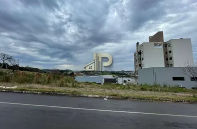 Terreno comercial à venda no Bom Retiro, Chapecó 