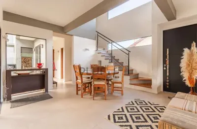 Casa com 4 quartos à venda na Servidão Venâncio Bernardino das Chagas, 510, Rio Tavares, Florianópolis