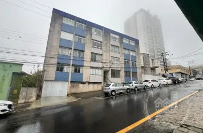 Ótimo apartamento à venda no edifício carla, localizado no coração de ponta grossa-pr