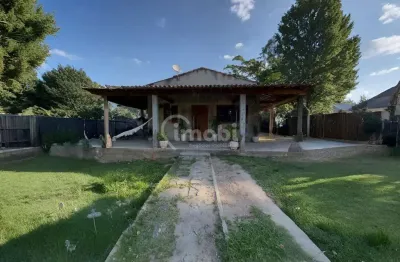 Casa linear 3 quartos estilo sítio estrada da cachamorra