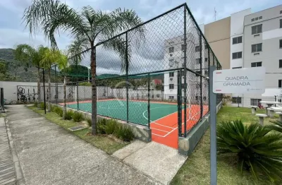 Apartamento de 2 quartos, em condomínio fechado com segurança 24h, próximo ao pa