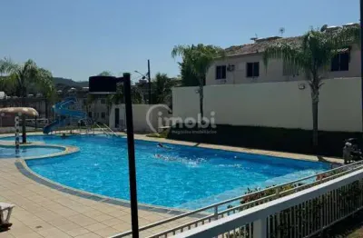 Casa duplex de 2 quartos em condomínio fechado completo com segurança 24h, próxi