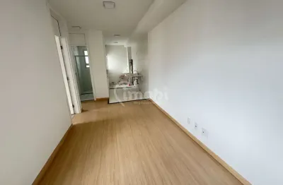 Apartamento reformado 2 quartos próximo ao parque shopping !