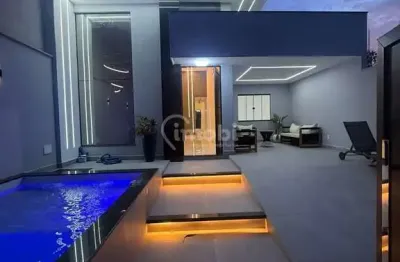 Casa com Piscina em Condomínio com Segurança 24h | Campo Grande