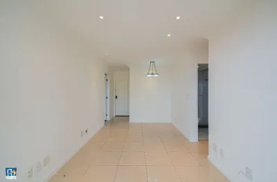 Apartamento com 2 quartos para alugar, 69 m² por r$ 3.000/mês - condomínio vila d italia - barra da tijuca - rio de janeiro/rj