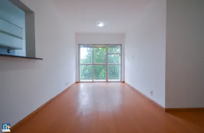 Apartamento com 2 quartos para alugar, 54 m² por r$ 1.800/mês - condomínio maison du poirot - pechincha - rio de janeiro/rj