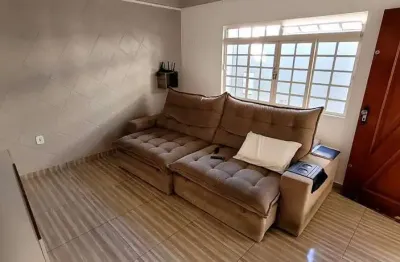 Casa com 3 quartos à venda no Jardim do Éden, Franca 