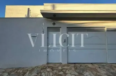 Casa com 3 quartos para alugar no Jardim Francano, Franca 