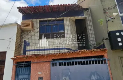 Casa à venda na Rua Boaventura da Silva, 25, Reduto, Belém