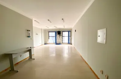 Sala comercial com 1 sala para alugar na Rua dos Mundurucus, Cremação, Belém