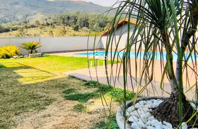 Já imaginou ter essa vista todos os dias? casa para locação ou venda em cond.  perto da lucas em atibaia!