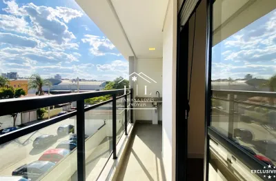 Quer morar sozinho? venha! apartamento para locação com 1 suíte e varanda, em prédio com elevador e piscina.