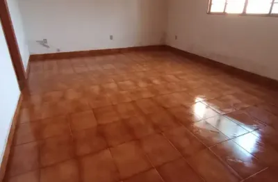 Casa com 2 quartos à venda no Adelino Simioni, Ribeirão Preto 