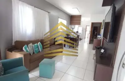 Casa para Venda em Bragança Paulista, Jardim Vista Alegre, 3 dormitórios, 1 suíte, 3 banheiros, 2 vagas