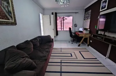 Casa com 3 quartos à venda na Rua Teixeira Soares, 92, Cruzeiro, São José dos Pinhais