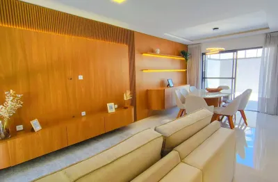 Residencial Bacacheri | Sobrado em Condomínio à Venda – Curitiba