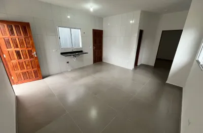 Casa 2 dorms (1 suíte) com quintal amplo – 250m da praia – indaiá, bertioga/sp