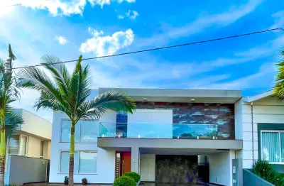 Casa em condomínio fechado com 4 quartos à venda na Avenida Guedner, 830, Zona 08, Maringá