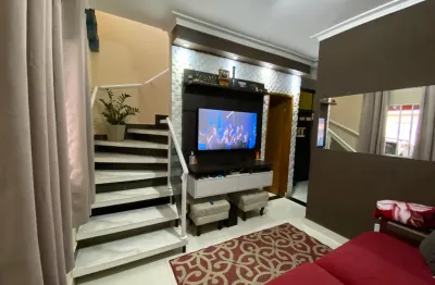 Casa em condomínio fechado com 2 quartos para alugar no Jardim Santa Helena, Poá 