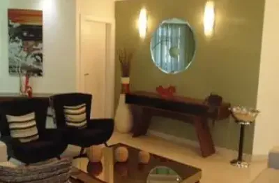 Casa com 4 quartos para alugar no Jardim Medina, Poá 