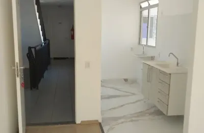Apartamento com 2 quartos para alugar na Vila Celeste, Itaquaquecetuba 