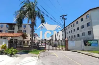 Apartamento com 2 quartos à venda na avenida padre guilherme decaminada, 415, santa cruz, rio de janeiro, 48 m2 por r$ 110.000