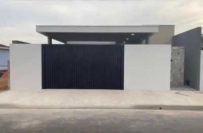Casa á venda em jacutinga mg cel reno de baixo com 3 quartos sendo 1 suite e área gourmet