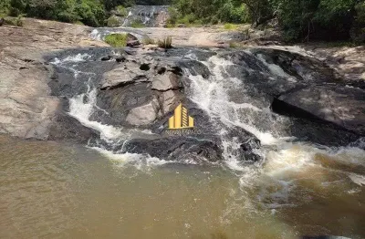 Chácara / sítio à venda no Centro, Taquaraçu de Minas 