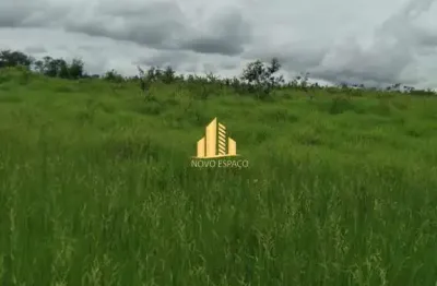 Fazenda 113 hectares entre o município Morro da Garça e Corinto