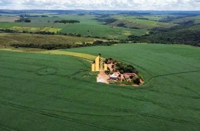 Linda fazenda de 170 hectares  15 minutos de araxá sentido uberaba